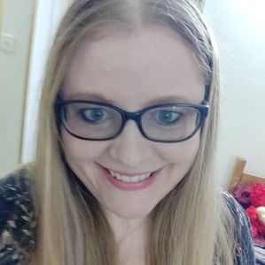 Meet your Posher, Robin